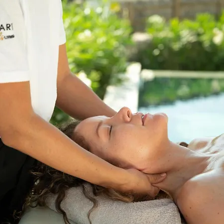 Massari Hills Luxury Living * Malónasz