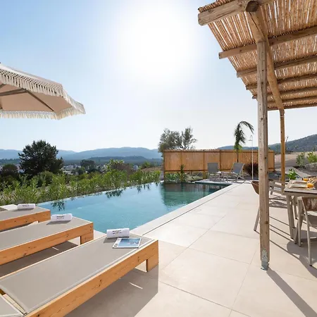 Massari Hills Luxury Living Villa Malónasz