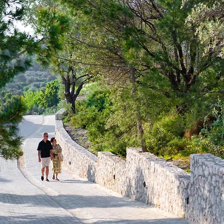 Massari Hills Luxury Living Μάλονα Village