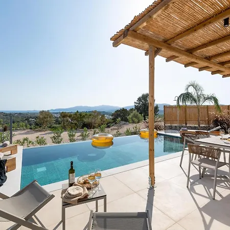 Massari Hills Luxury Living Villa Malónasz
