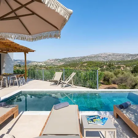Massari Hills Luxury Living Malónasz