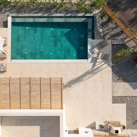 Massari Hills Luxury Living * Malónasz