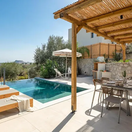 Massari Hills Luxury Living * Malónasz