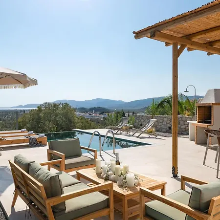 Massari Hills Luxury Living Vila *
