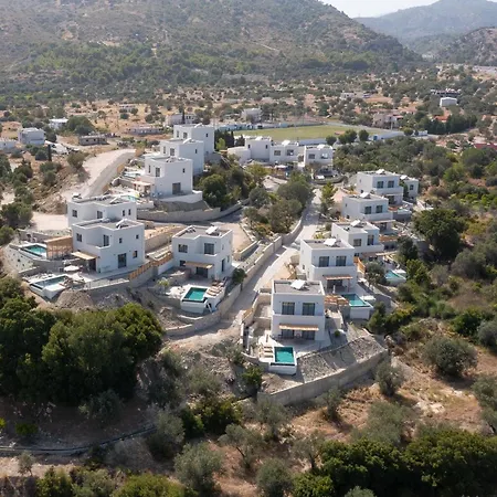 Massari Hills Luxury Living Vila *