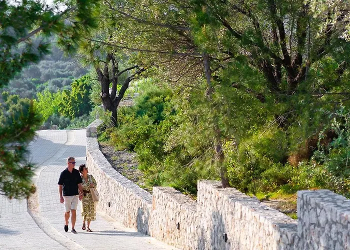 Massari Hills Luxury Living Malona Village