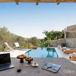 Massari Hills Luxury Living Vila